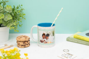 Taza personalizada con la frase "Papá, eres lo más. Como tú, no hay uno igual." y espacio para incluir una foto.